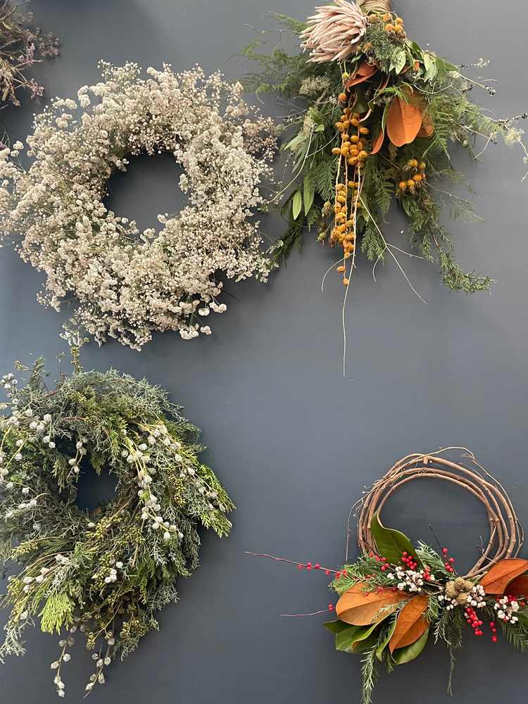 *NEW* WINTER WREATH CLASS I Thursday 12.4.25 | 5:30-7pm