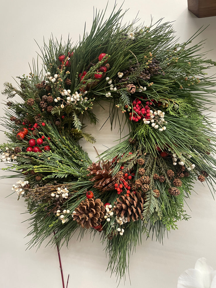 *NEW* WINTER WREATH CLASS I Thursday 12.4.25 | 5:30-7pm
