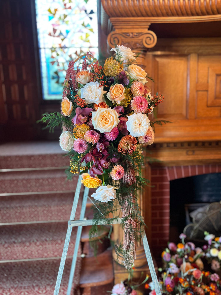 Standing Sympathy Spray