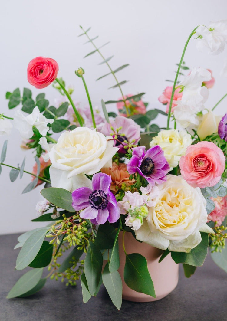 *VALENTINE'S*  MEDIUM SEASONAL ARRANGEMENT